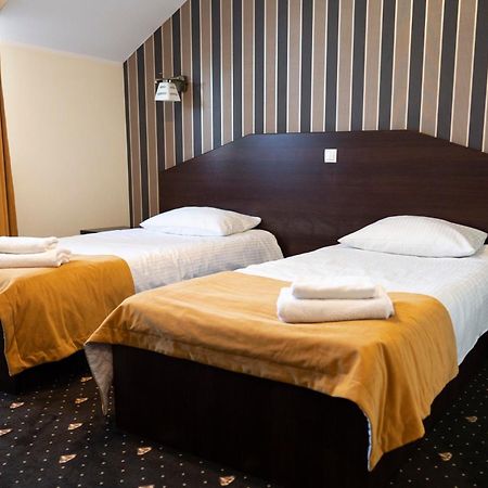 Hotel Podzamcze Góra Kalwaria 외부 사진