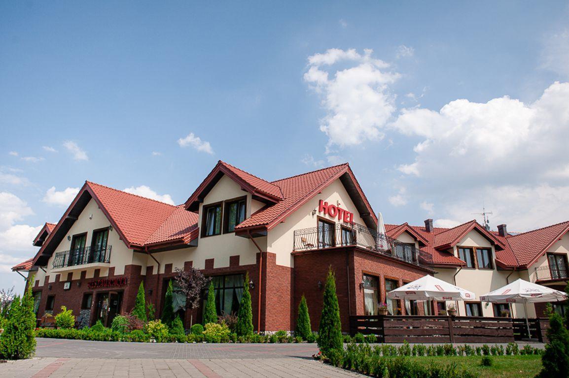 Hotel Podzamcze Góra Kalwaria 외부 사진